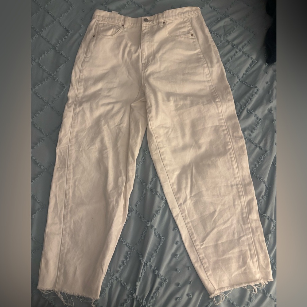 PacSun White Straight-Leg Jessie Jeans